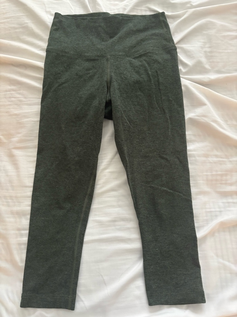 NOBULL Dark Green Women's High-Waist Capri Leggings